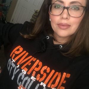 Meet your Posher, Nohemi